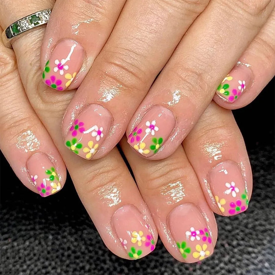 24 Pcs Cute Mini Flower Press On Nails