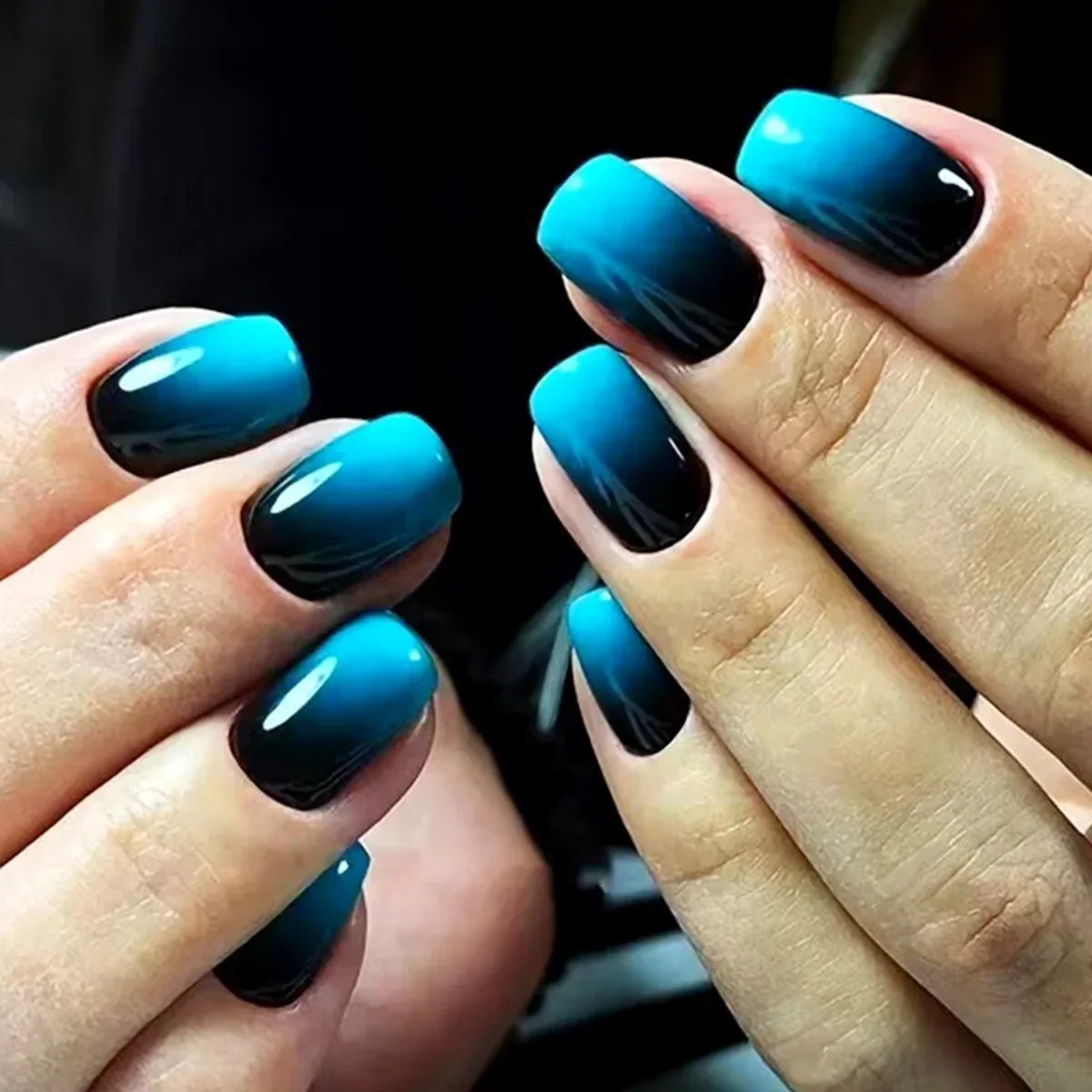 24Pcs Blue Wave Press On Fake Nails Set