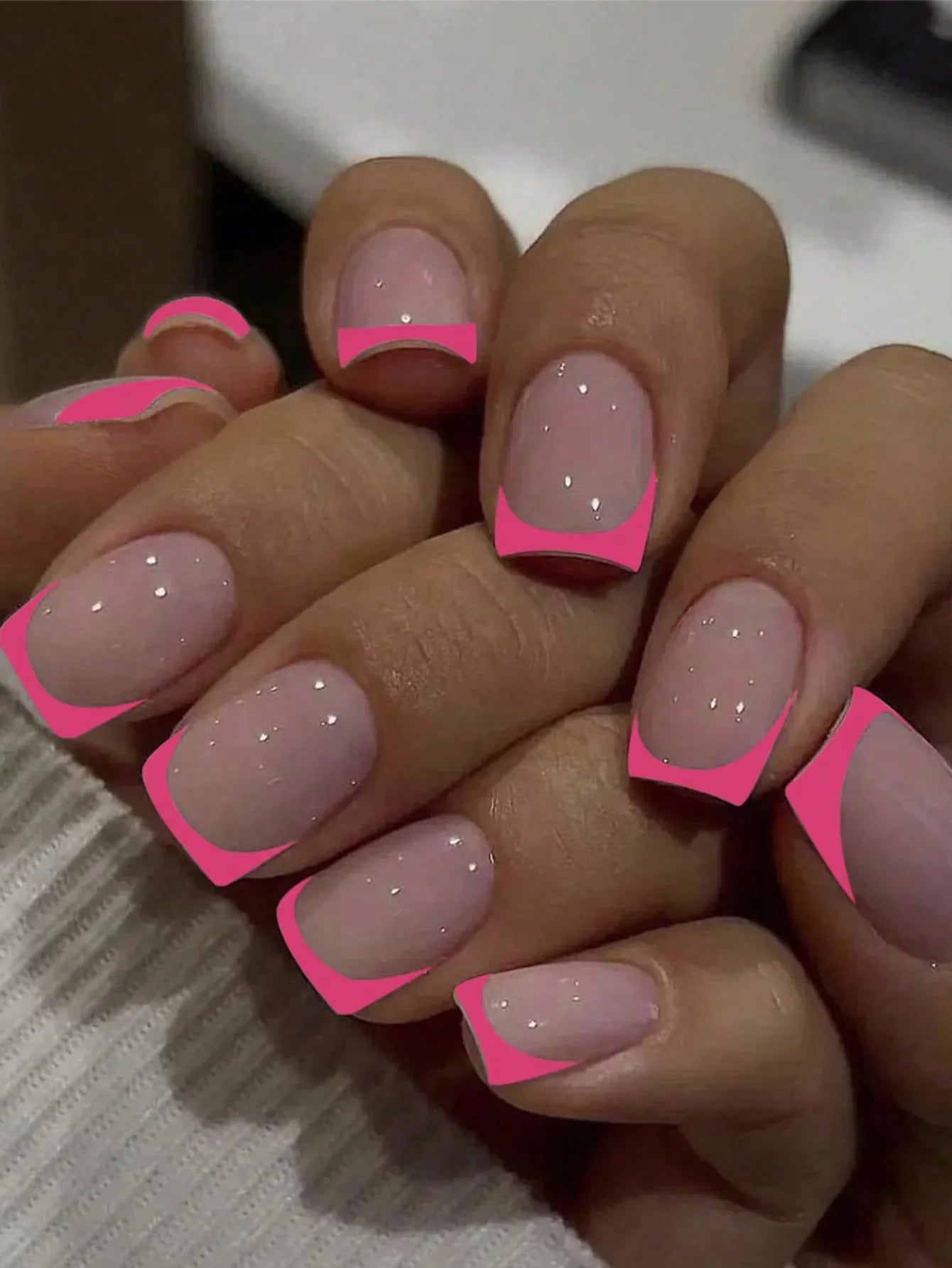 ARTAUG 24PCS Medium White Square Press On Nails