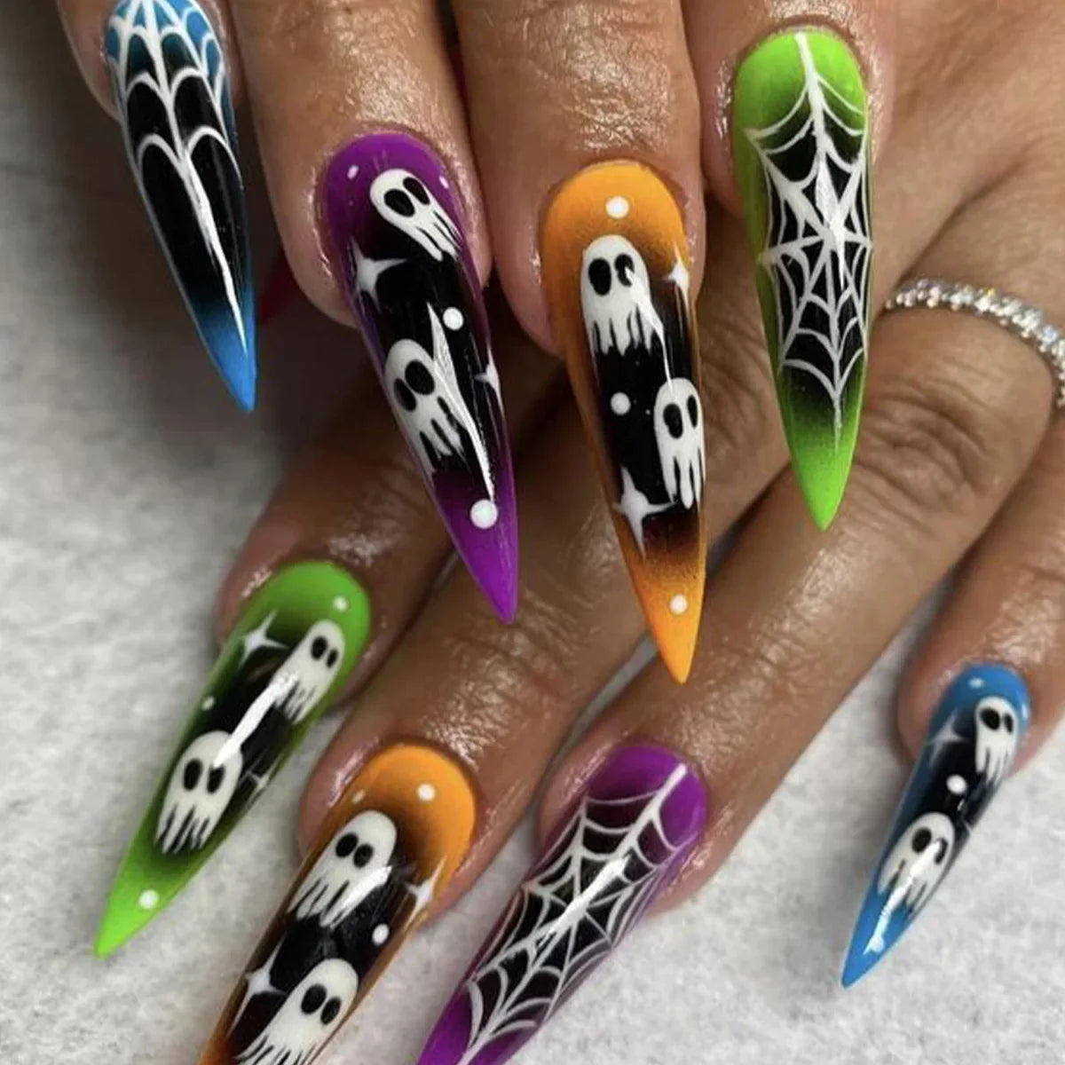 Qsezeny Glam Butterfly Press-On Nails