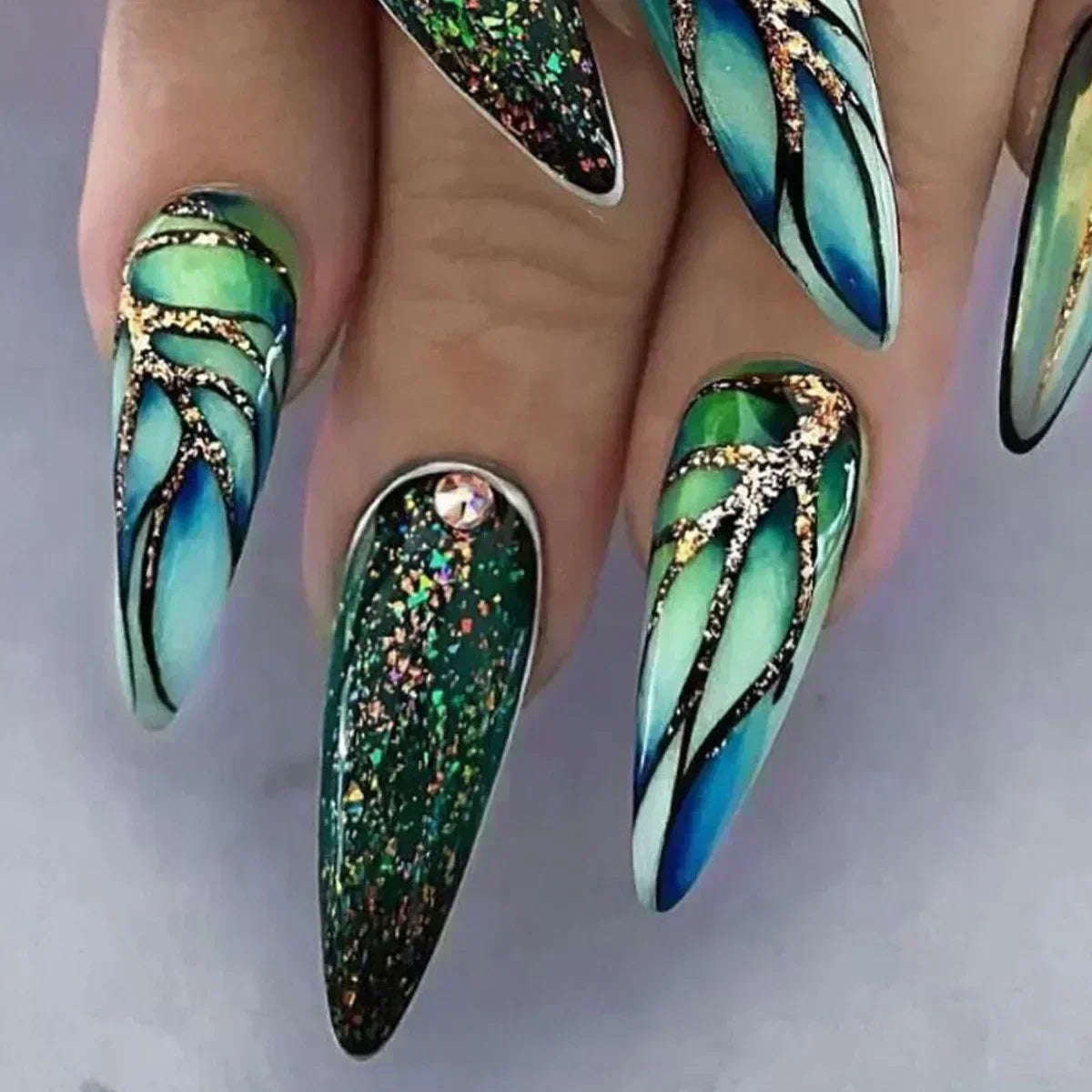 Stiletto Press-On Nails Set