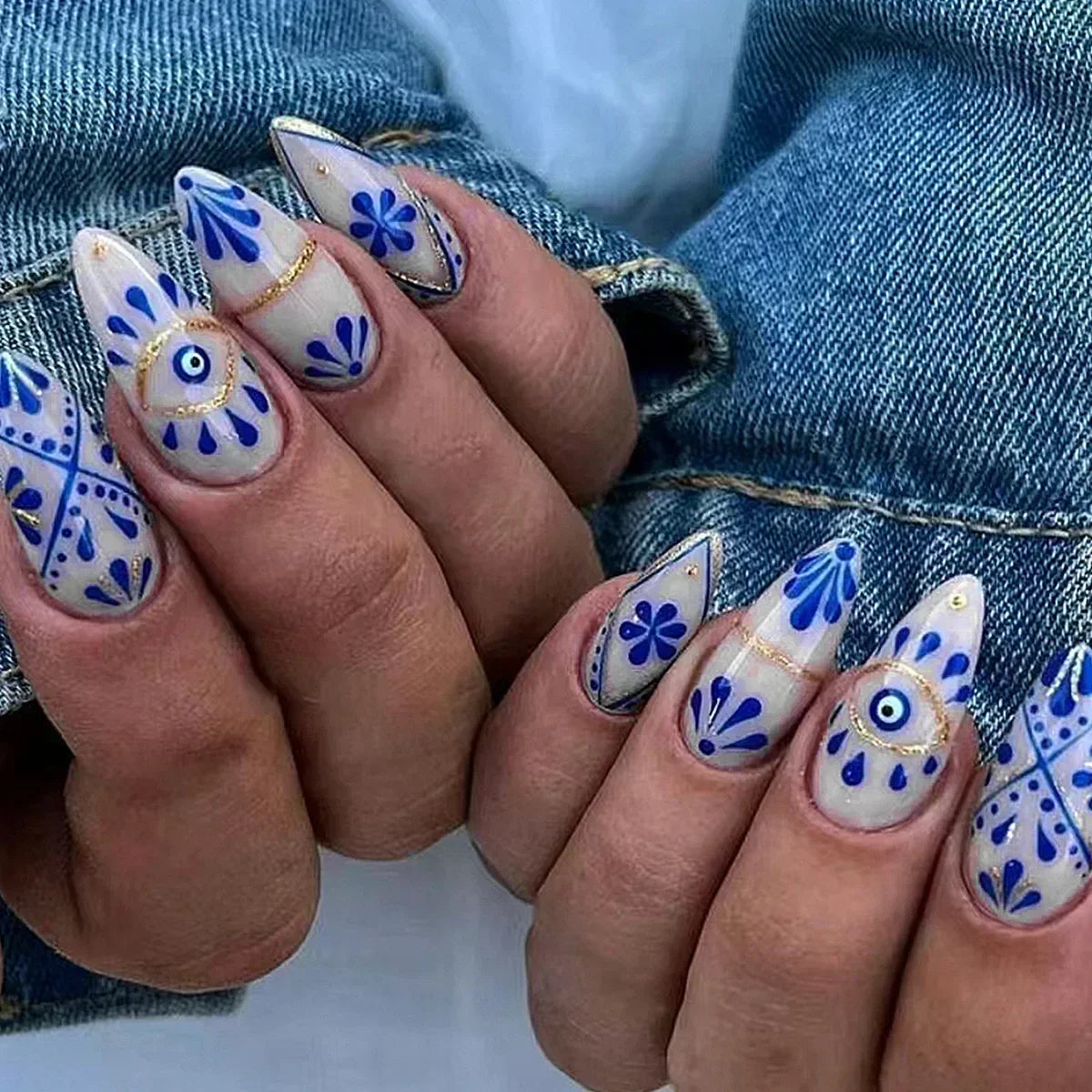 Stiletto Press-On Nails Set