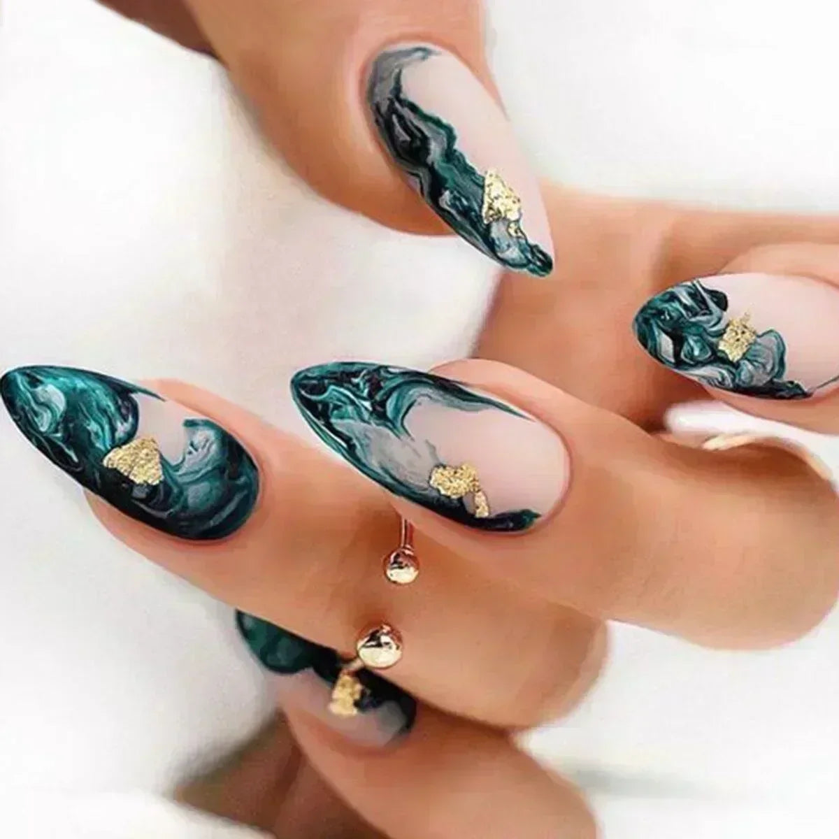 Stiletto Press-On Nails Set